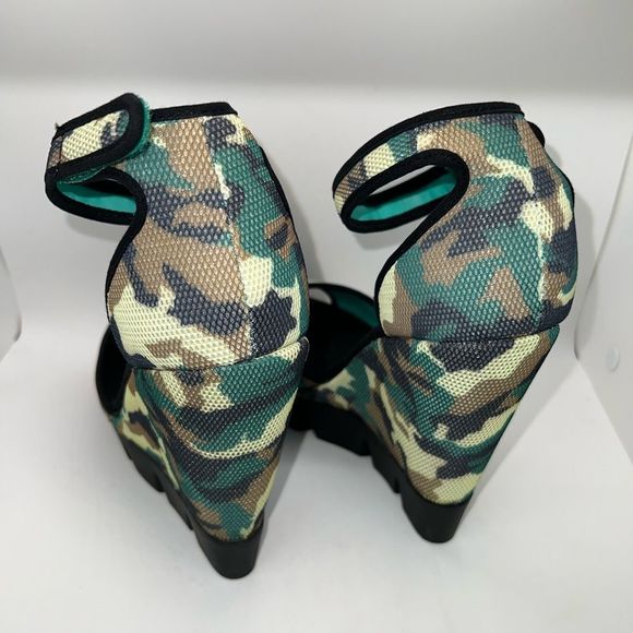 Bamboo Ellen-07 Camo Mesh Wedge Sandals Size 7.5 Brand New - Picture 8 of 10